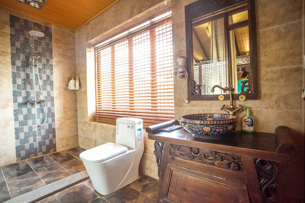 XI Tang Exquisite Hotel Лицзян Номер фото